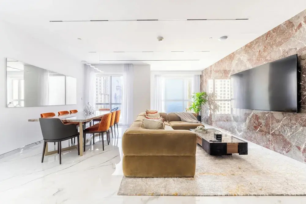 Seaside Elegance - Luxury 3-BR in JBR