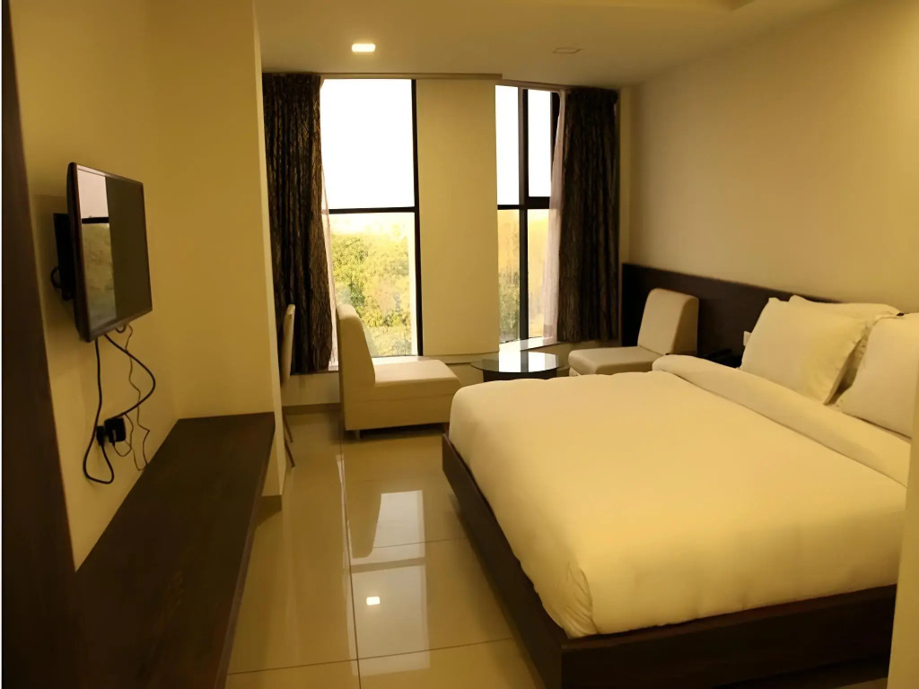 Shagun Hotel