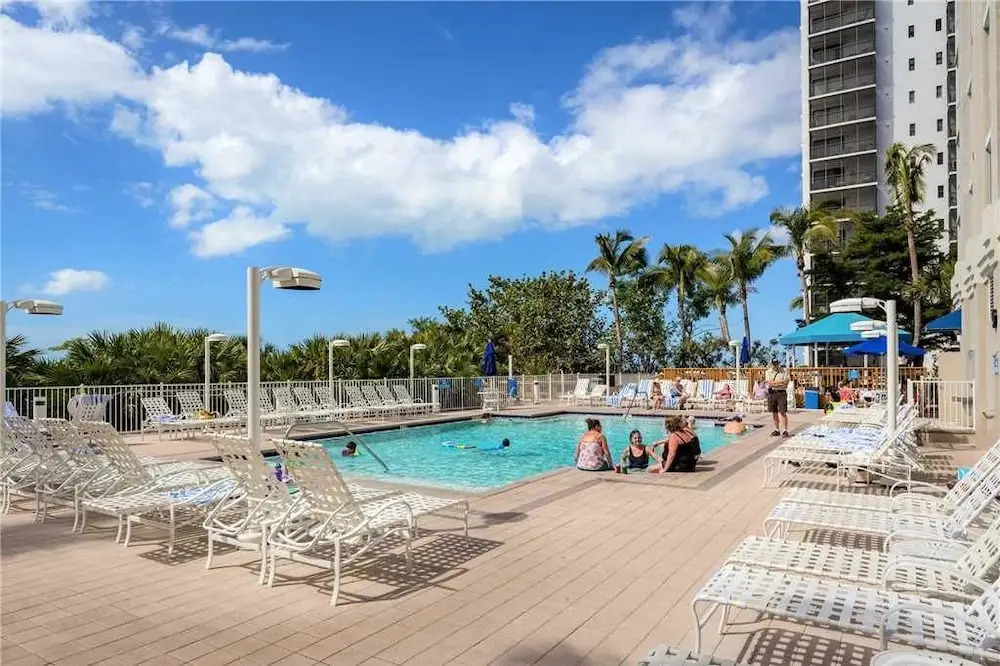 Gullwing 602 - Three Bedroom Condo