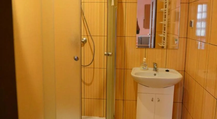 Guest Rooms Patron