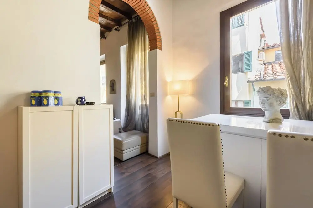 Borgo Art Apartment by Mmega