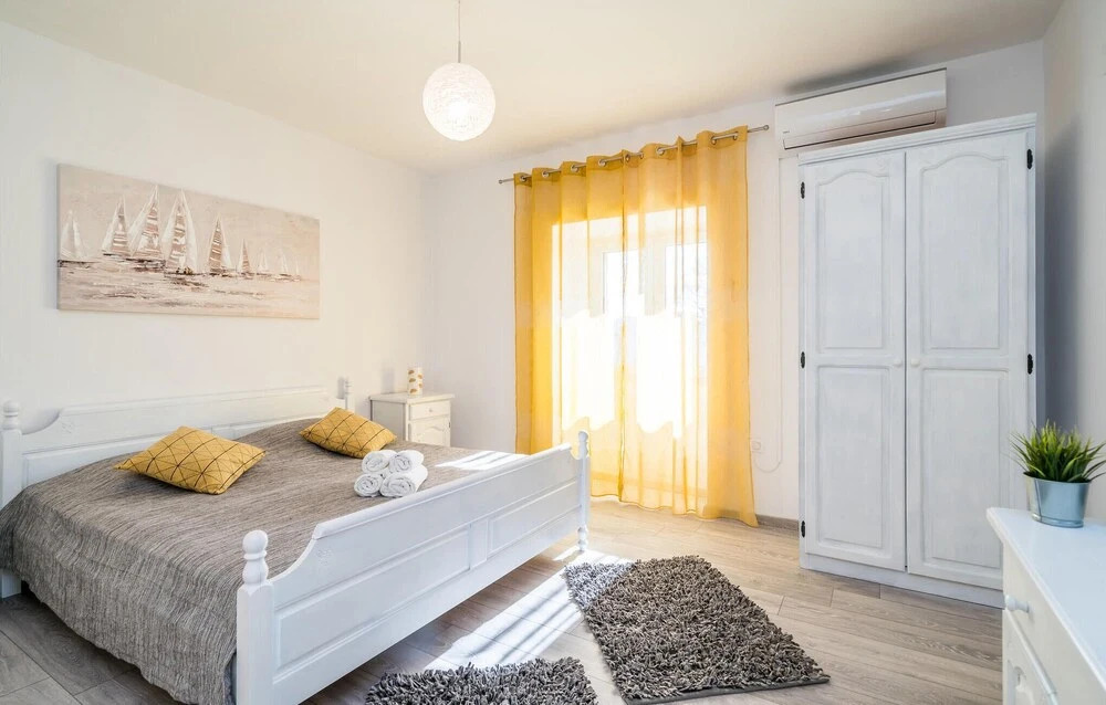 Amazing Home in Ston With Outdoor Swimming Pool, Wifi and 4 Bedrooms