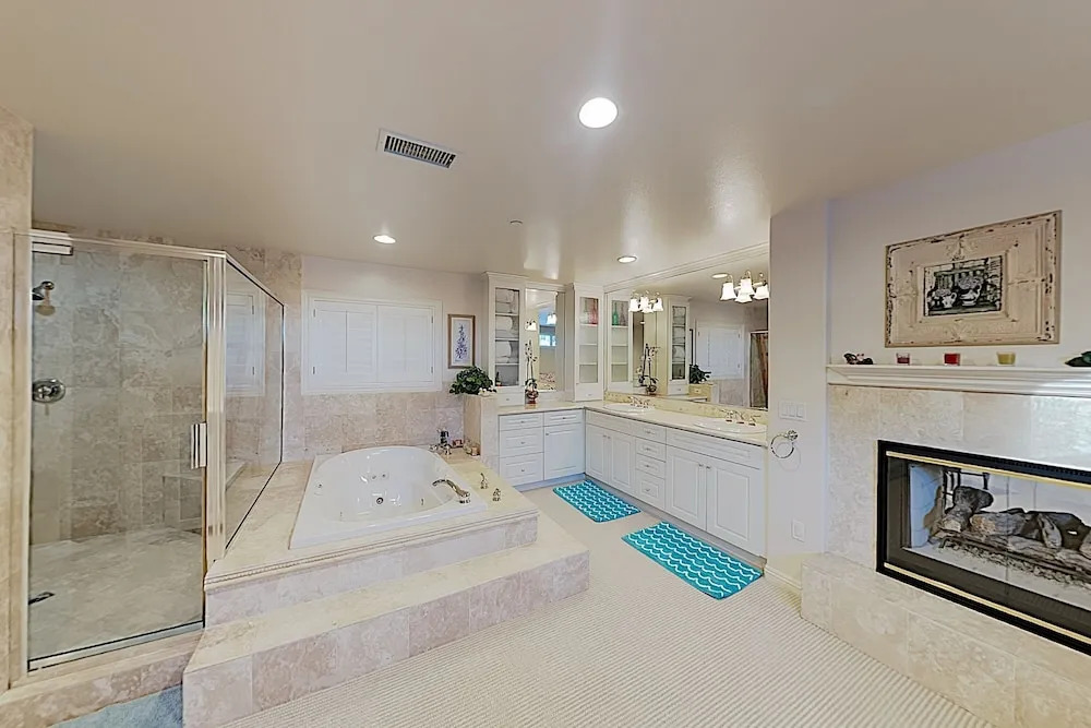 New Listing! Hillside Beach House w/ Ocean Views home