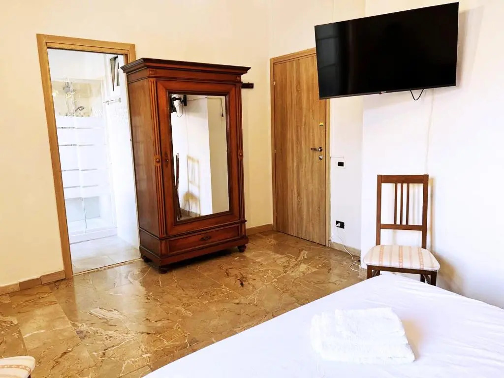 Casa Radiosa Varese Rooms