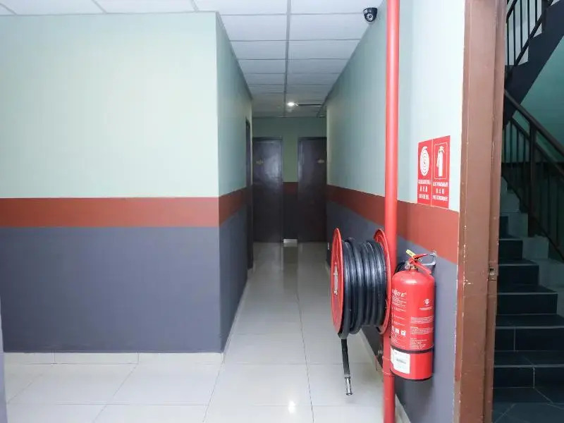 Hotel De Tees, Masai Utama