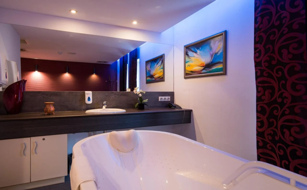 Tó Wellness Hotel