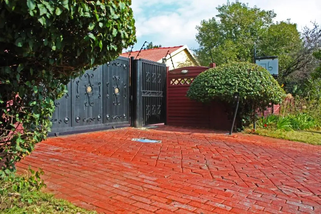 76 Darwin Guesthouse