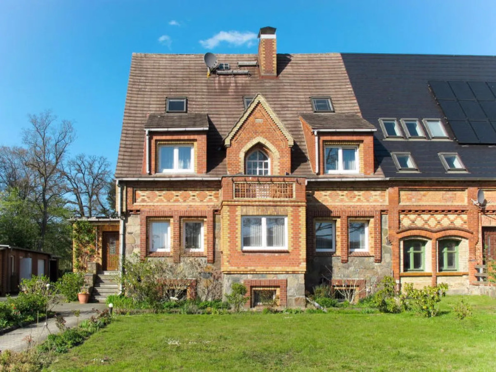 Apartment Am Park Raben Steinfeld