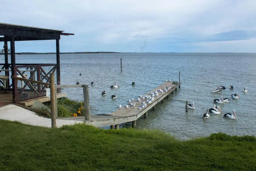 Meningie's Waterfront Motel
