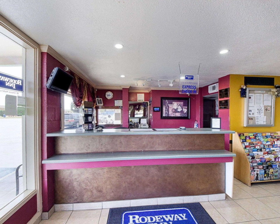 Rodeway Inn San Antonio Lackland AFB - SeaWorld-Rivarwalk-The Alamo