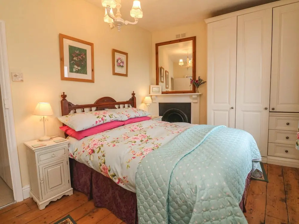 Elm Cottage
