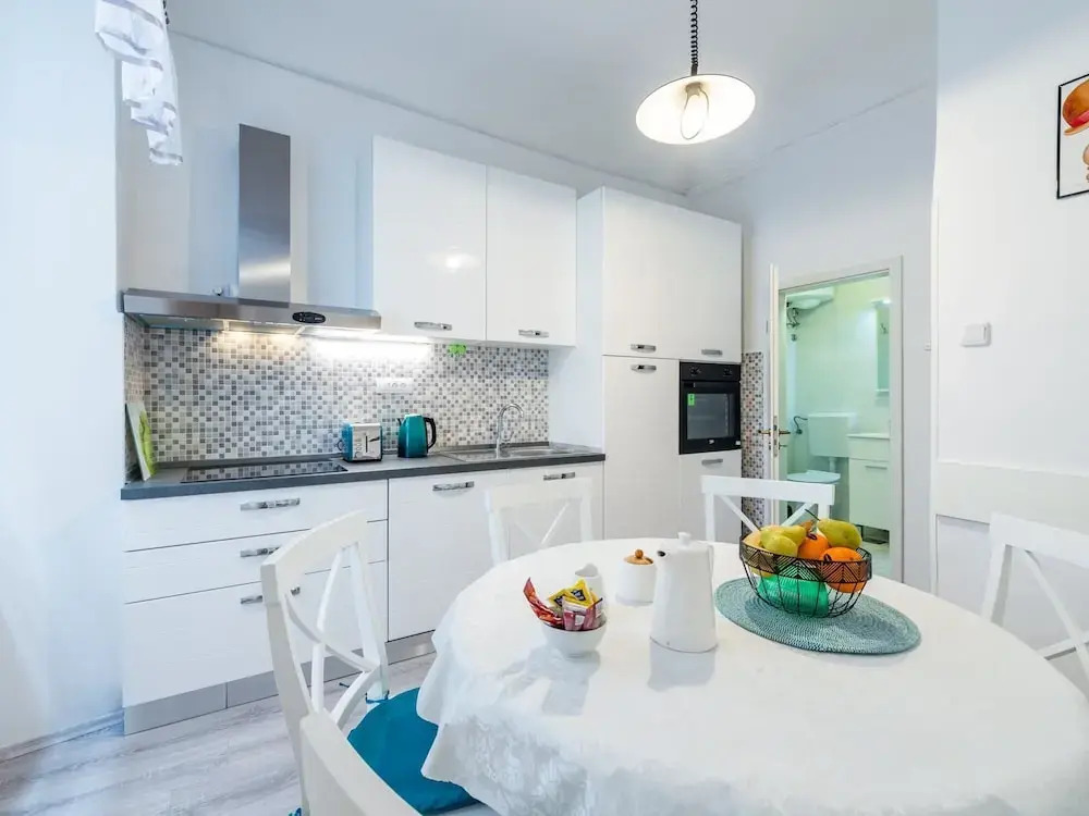 Old Town Finest - Two-bedroom Apartment - Lucarica 4 Street
