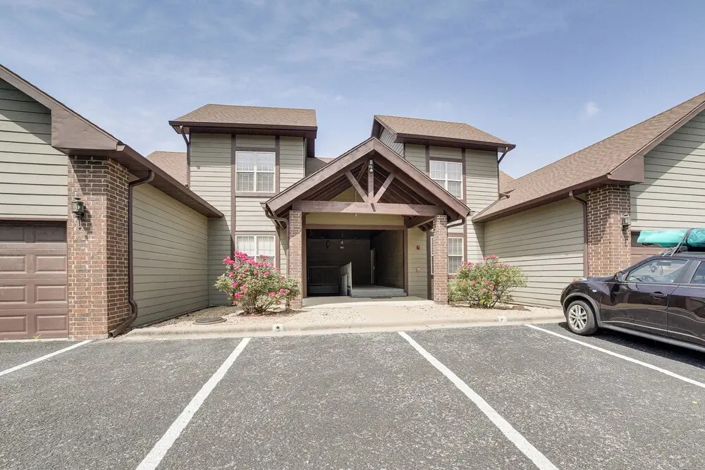 Pool & Lake Access: 'cozy Nest' in Branson West
