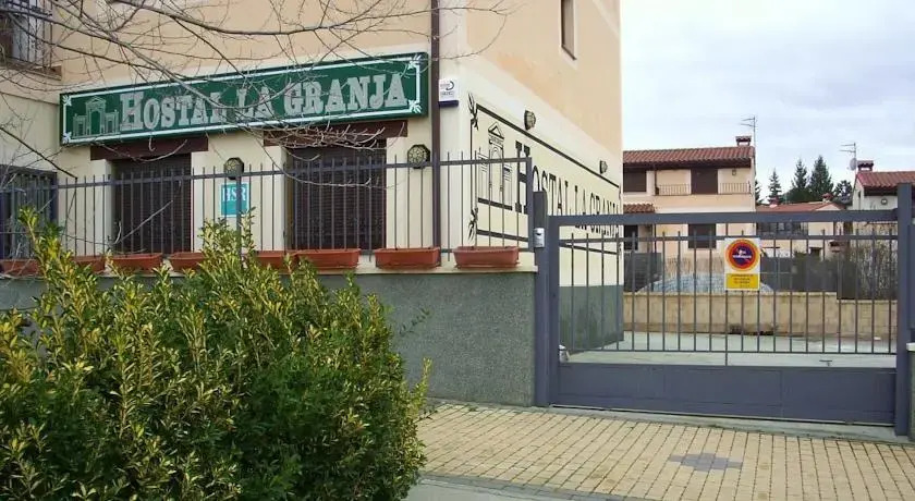 HOSTAL LA GRANJA **