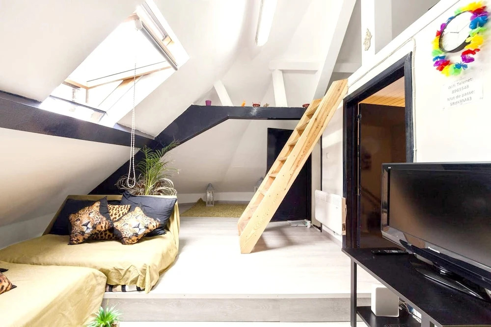 Studio in Bruxelles, With Wifi