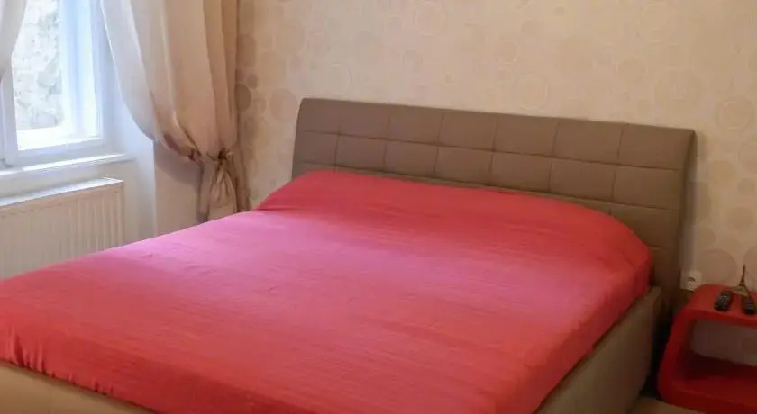 Apartment Nest Star