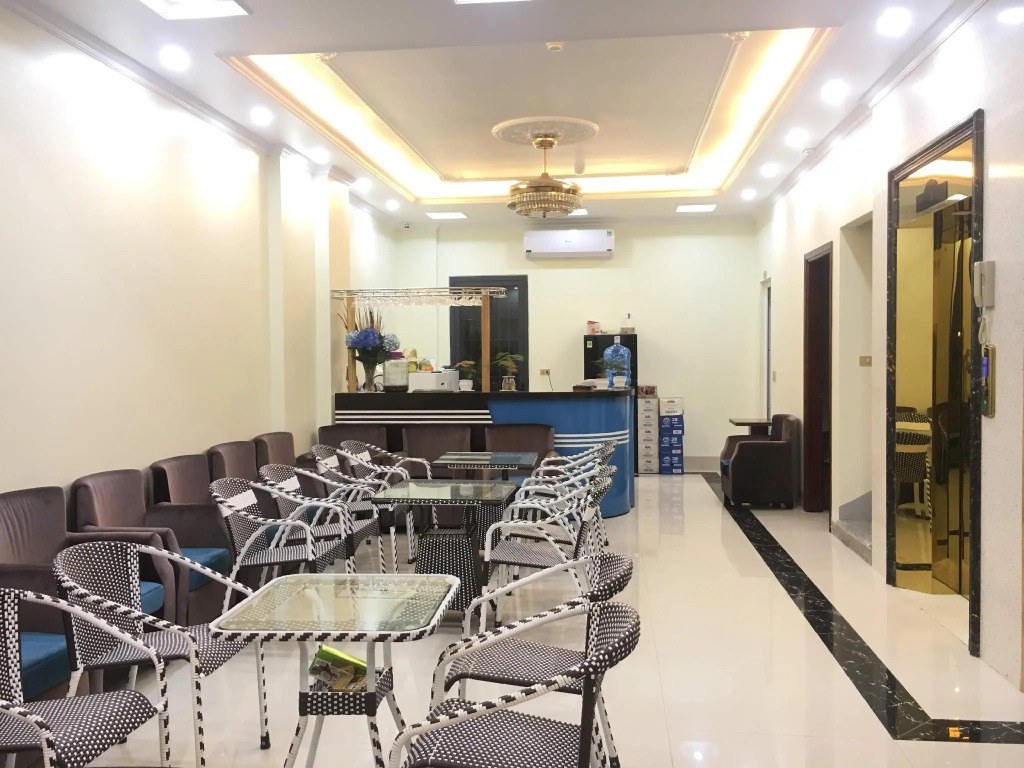 May House Hotel