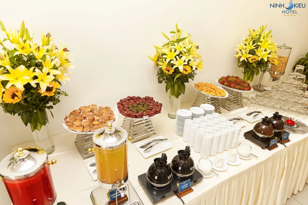 Ninh Kieu Riverside Hotel