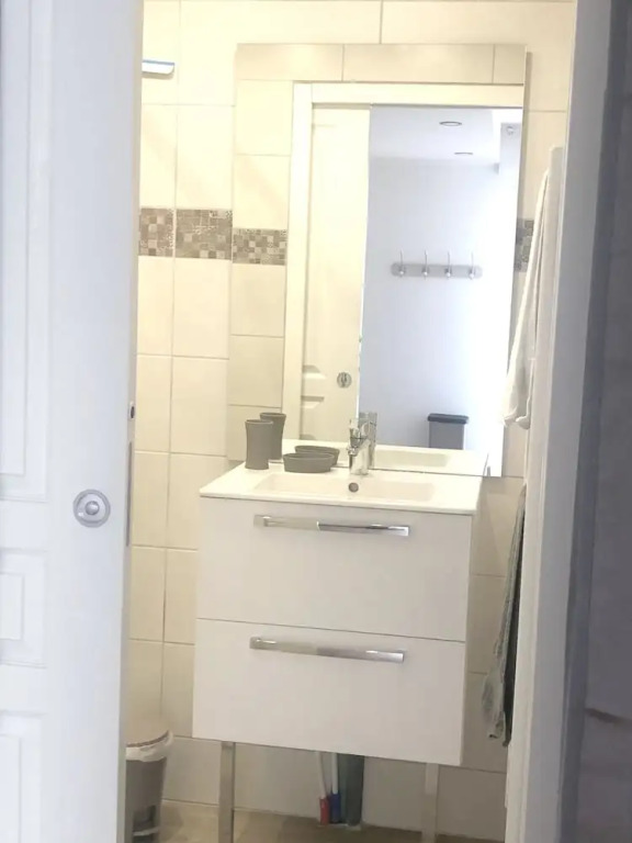 Apartment With one Bedroom in Royan - 800 m From the Beach