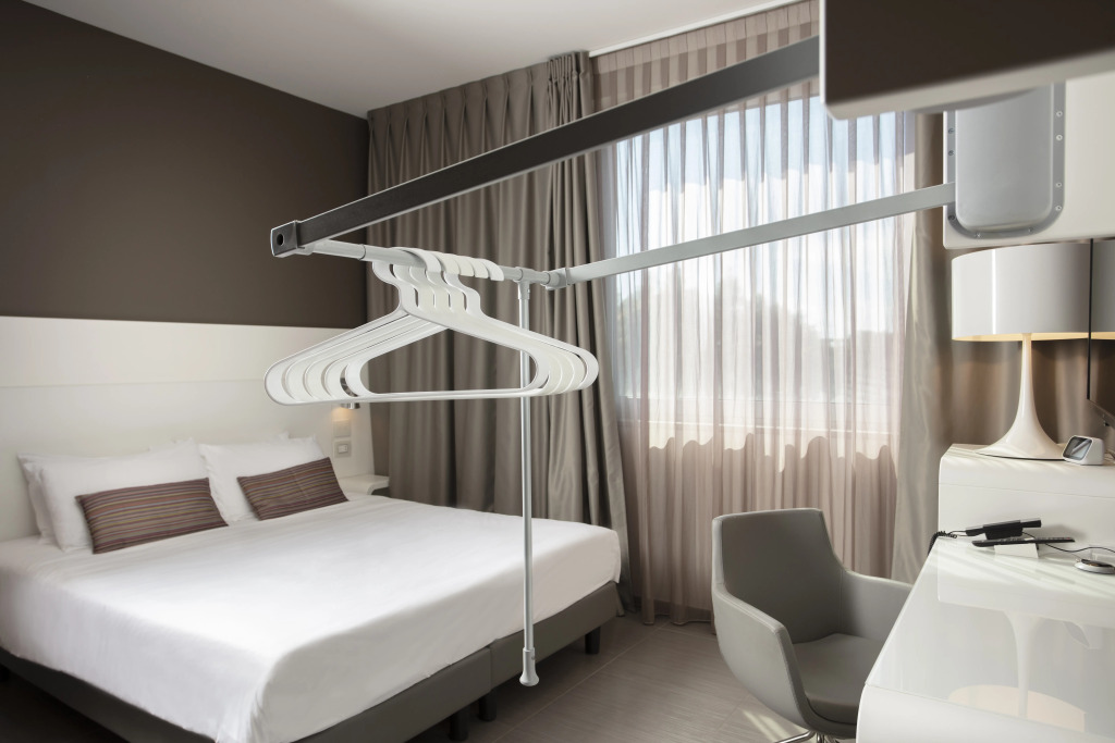 8Piuhotel