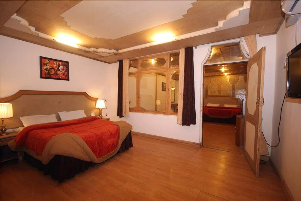 Royal Palace Resort