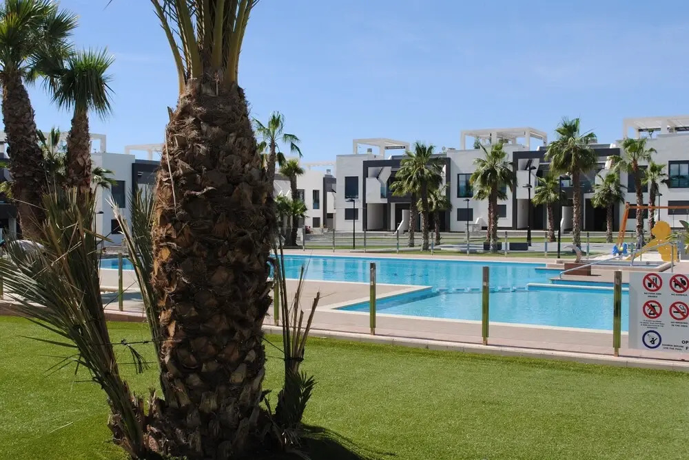 Groundfloor Oasis Beach II South Faced