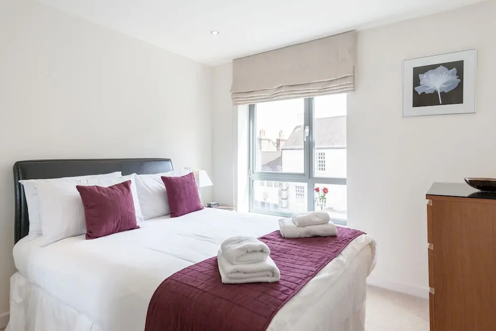 Roomspace Apartments -Marquis Court