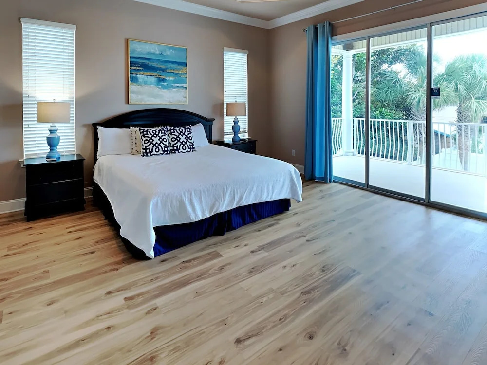 Sandy Retreat