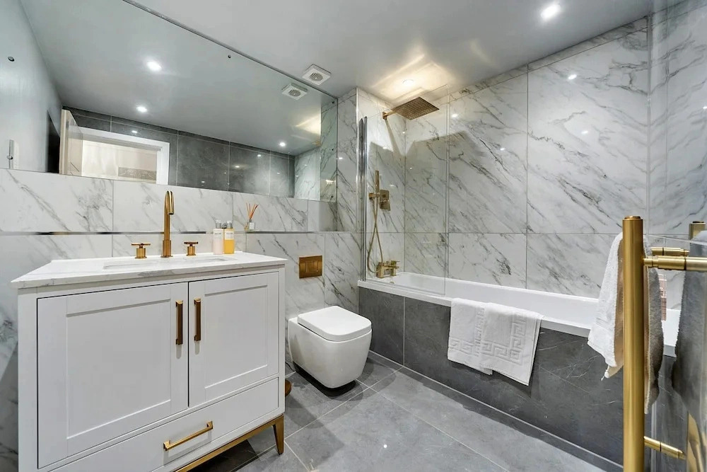 Apartment in Wapping Near Tower of London