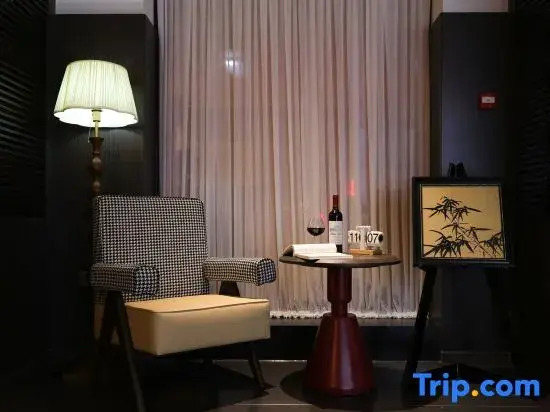 Linli • Jinyue | AESTHETIC • FASHION Art Hotel
