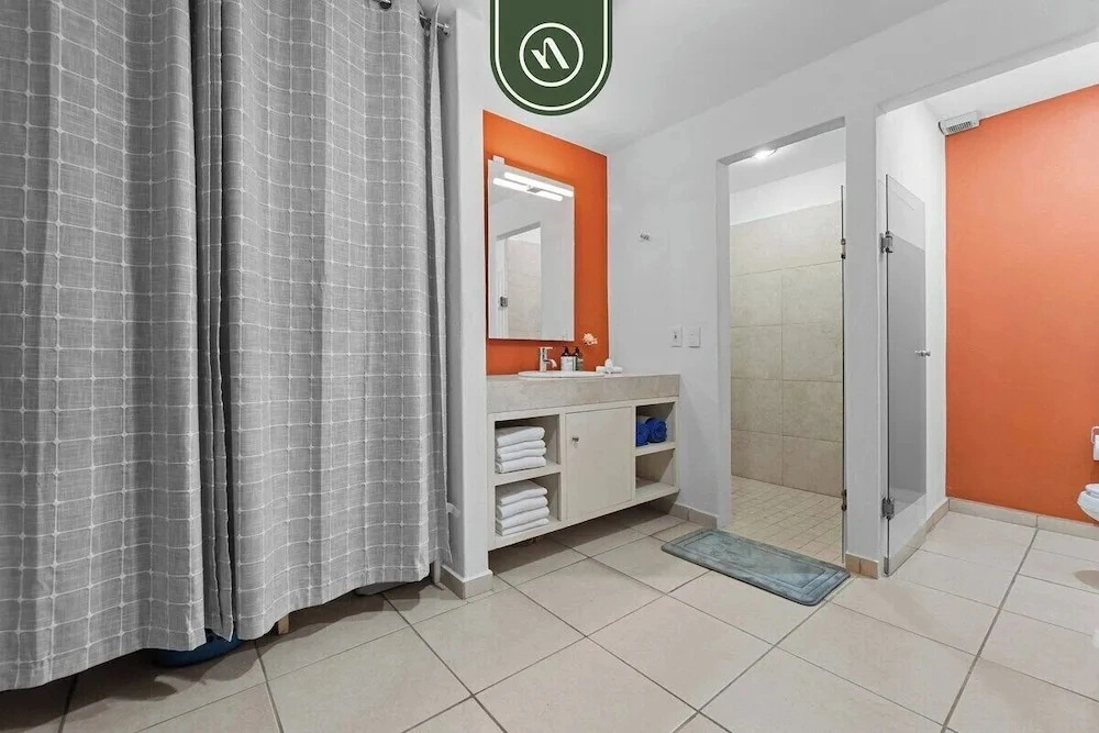 Mexican 2 BR Condo in Hotel Zone - Near the Beach