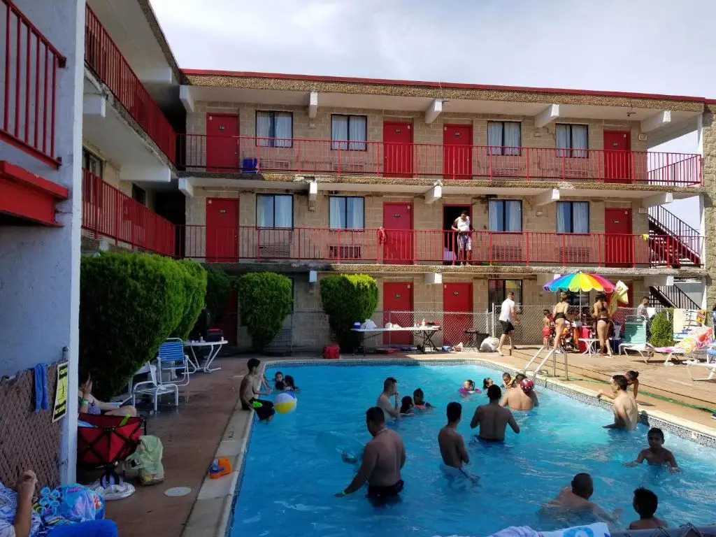 Cloud 9 Inn