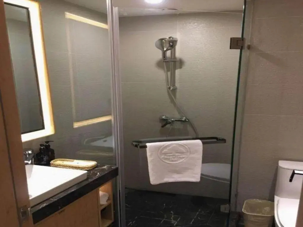 GreenTree Inn Jiangsu Lianyungang Hualian Building Business Hotel