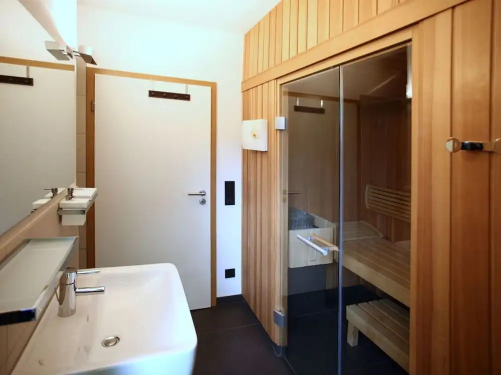 Holiday Apartment 3 Comfortable Vacation Home
