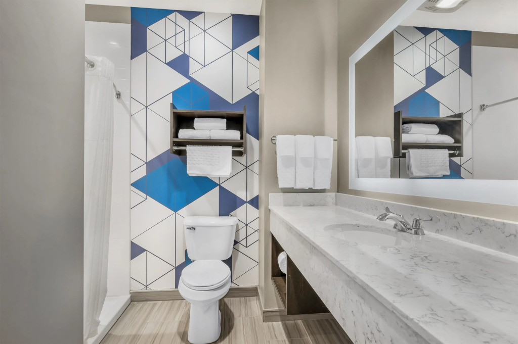 Best Western Plus Parkside Inn & Suites