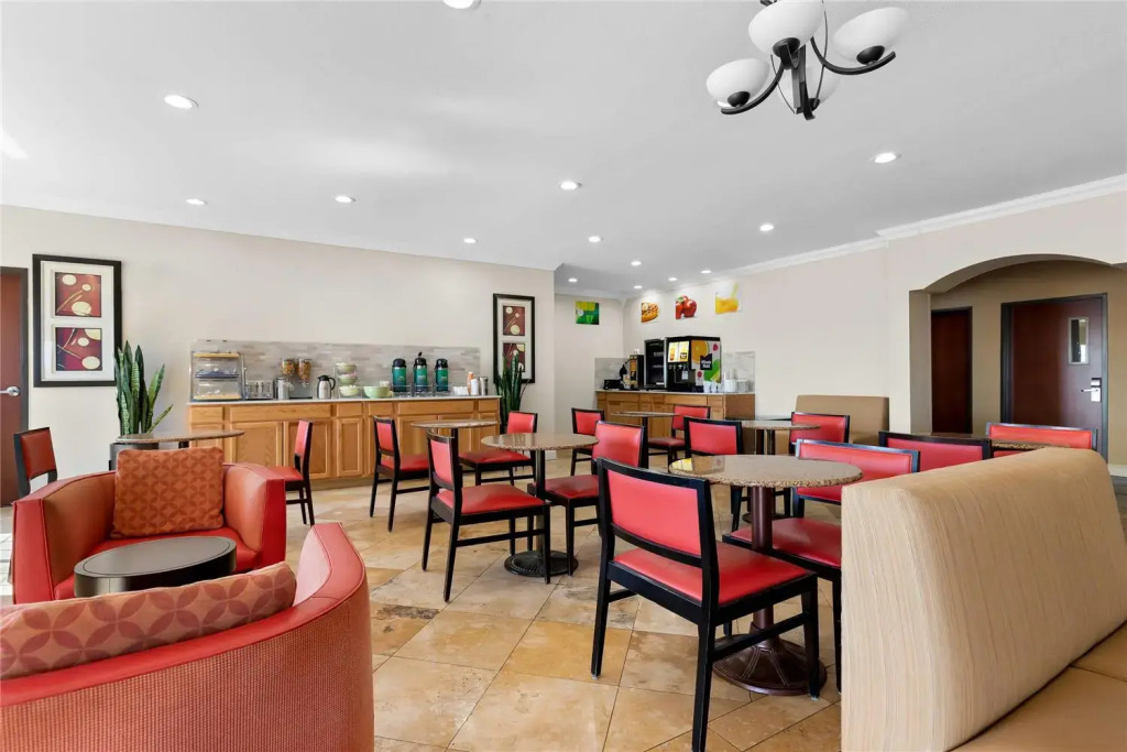 Quality Inn & Suites McAlester on Hwy 69