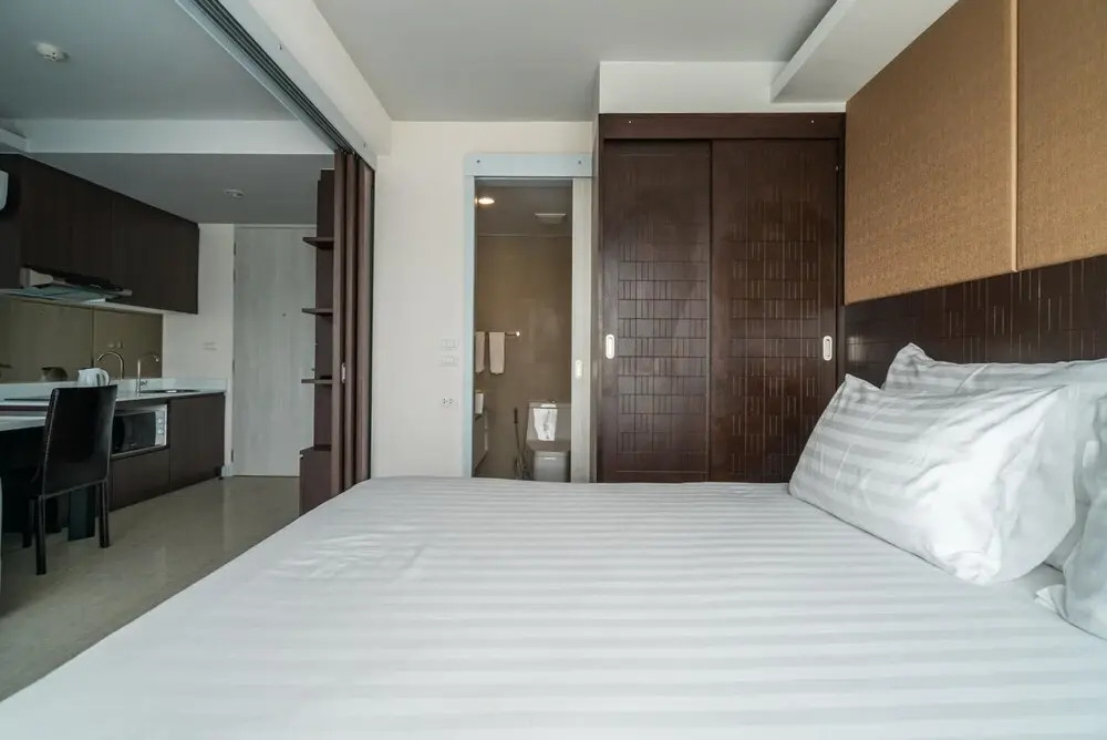 Aristo 521 - Brand new Studio Close to Beach 3 Pools