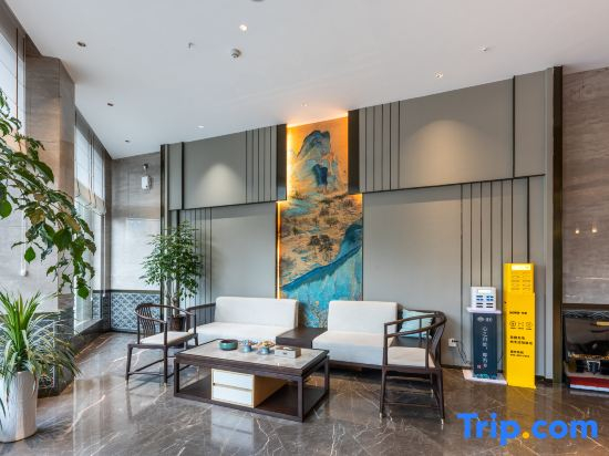 TILL BRIGHT Hotel (Yueyang Huarong  Branch)