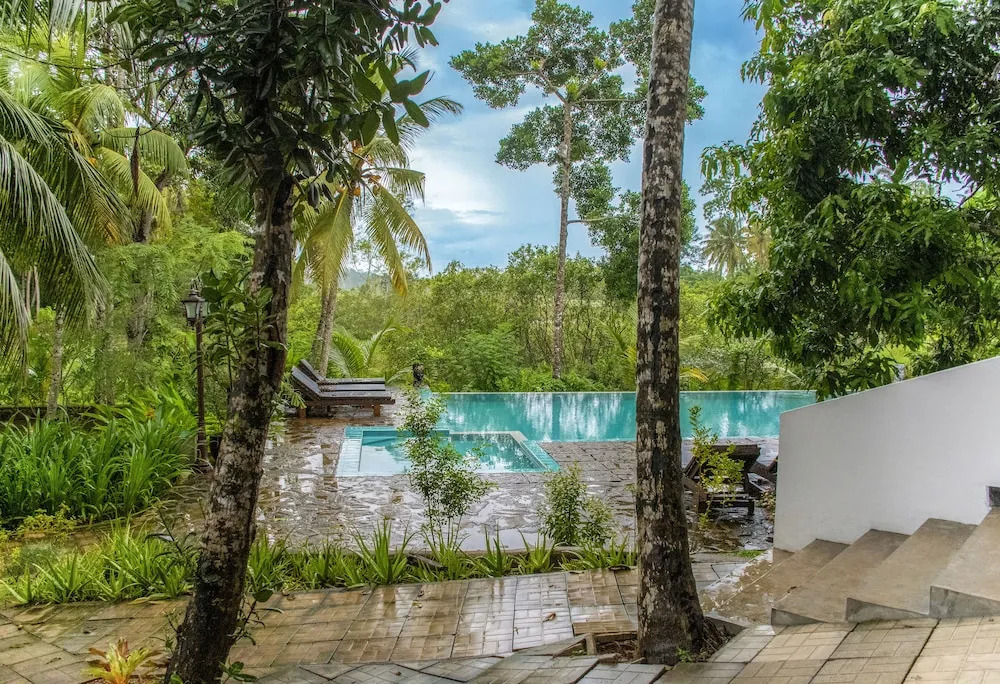 Serenity Boutique - Unawatuna