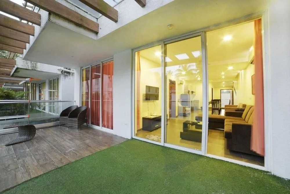 Zondela Inn Luxury Apartments