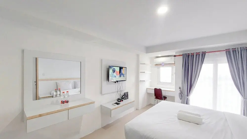 Relaxing Studio Apartment at Mansyur Residence