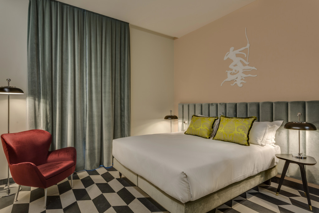Otivm Hotel