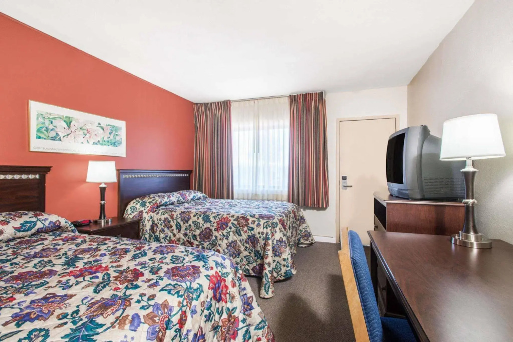 Budget Inn Natick