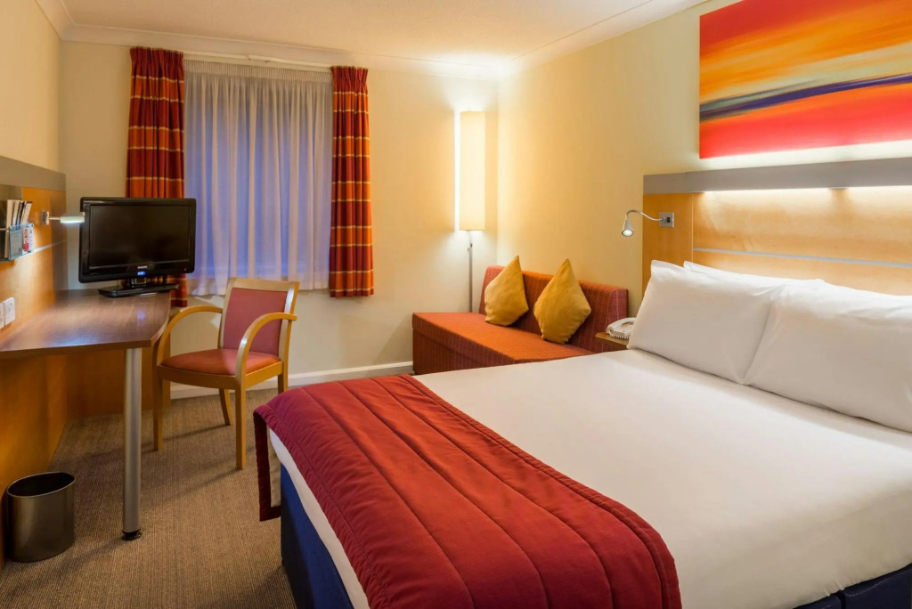 Holiday Inn Express London-Swiss Cottage