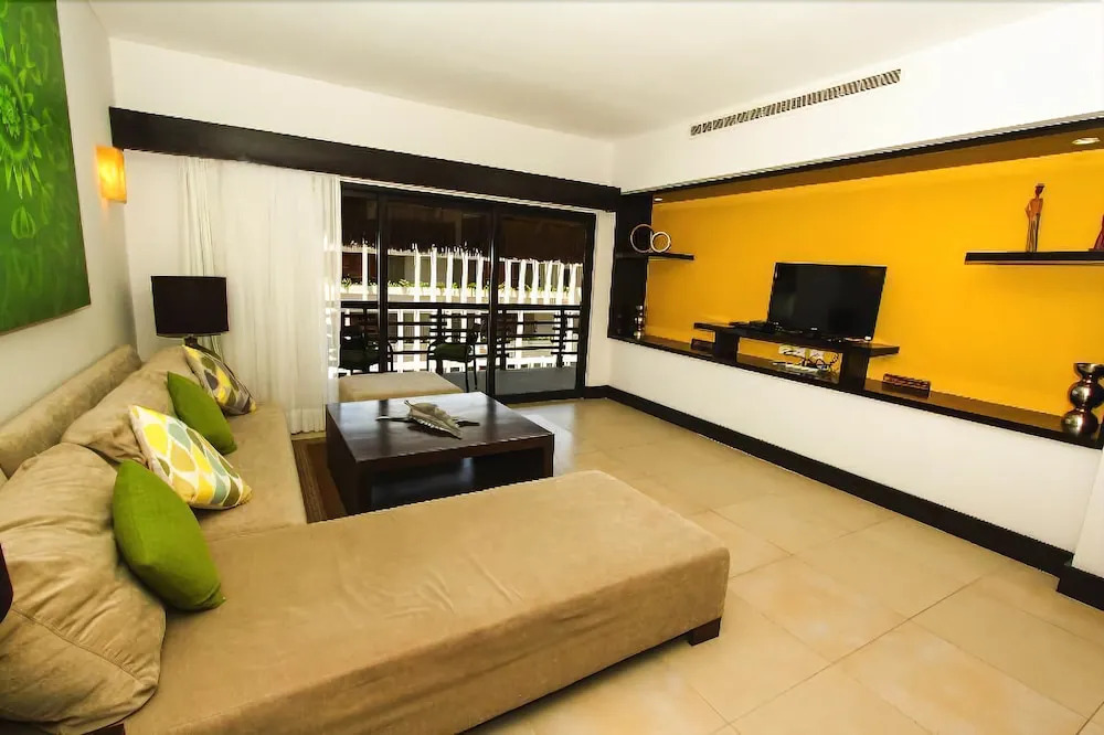 Aldea Thai Hotel by Sun and Sea