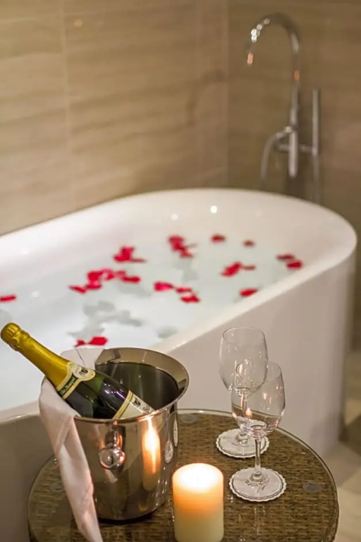 Season Boutique Hotel Longcheng Branch
