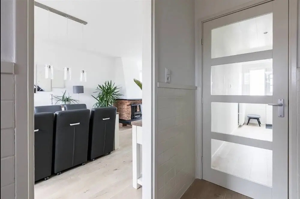 Spacious Nice House Near Amsterdam City Centre and Schiphol Airport