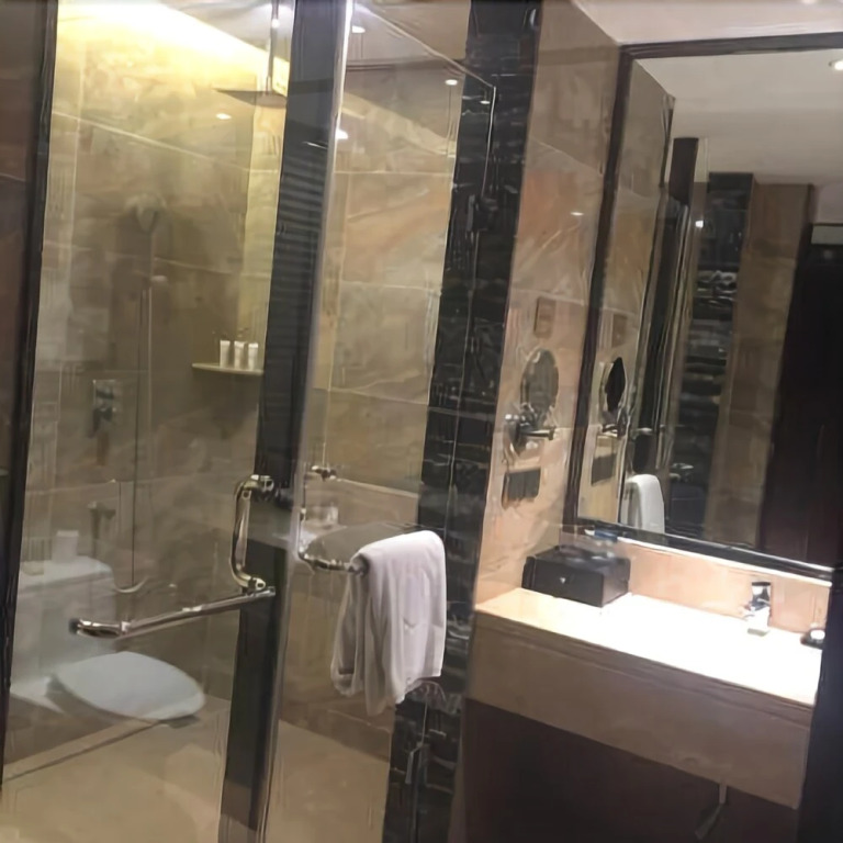 Jiyuan Oriental Jianguo Hotel