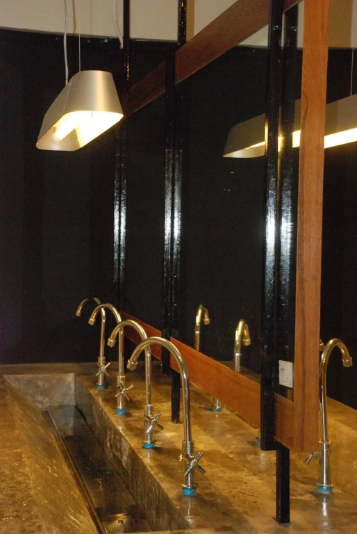 OYes Hostel