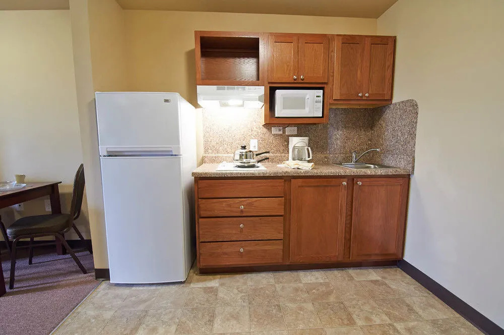 Risewell Kitchen Suites Pleasanton